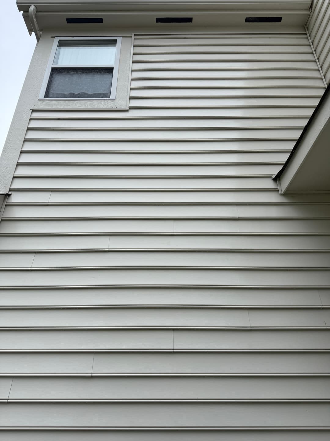 Gentle House Washing in Columbus, Ohio for Your Siding and Home Exterior